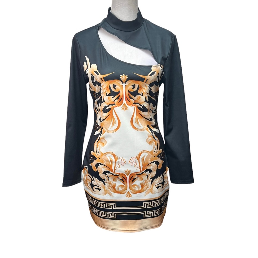 CHICME Long Sleeve Print Dress with Cut Out / Color: Black / Size: XL